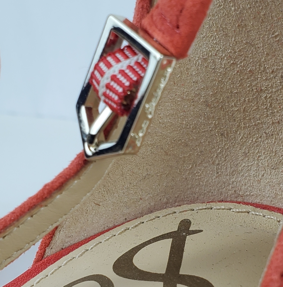 Sam Edelman Coral Leather Block Heel Sandals. - Picture 4 of 15